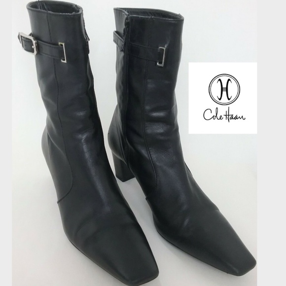 ๐ Cole Haan Black Leather Booties Boot 6ยฝ N Nike - Picture 1 of 12